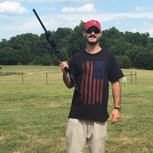 Meet your Posher, Devin